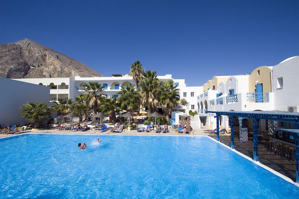 Kamari Beach Hotel Hotel