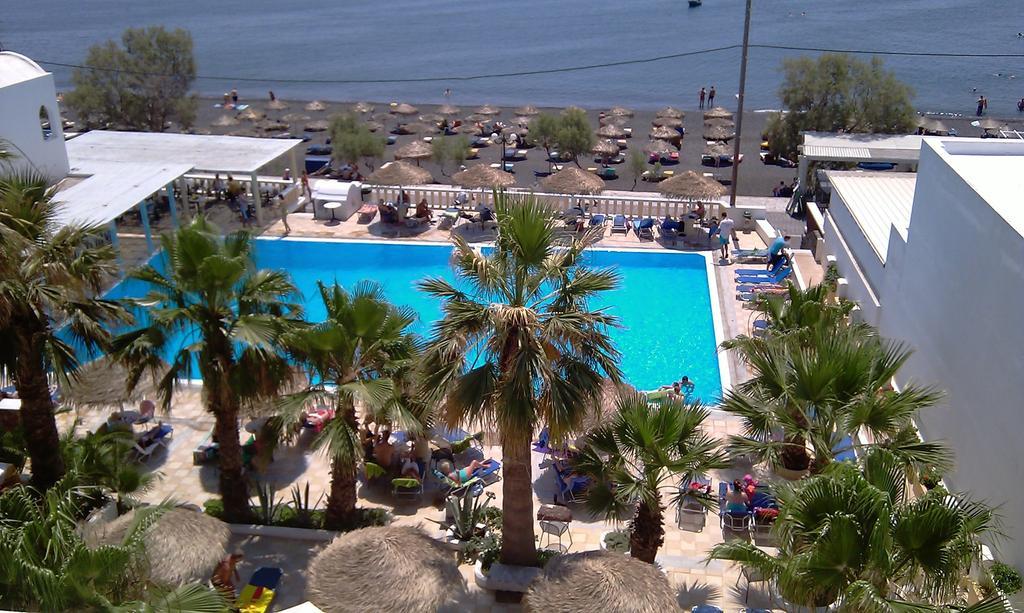 Kamari Beach Hotel Hotel