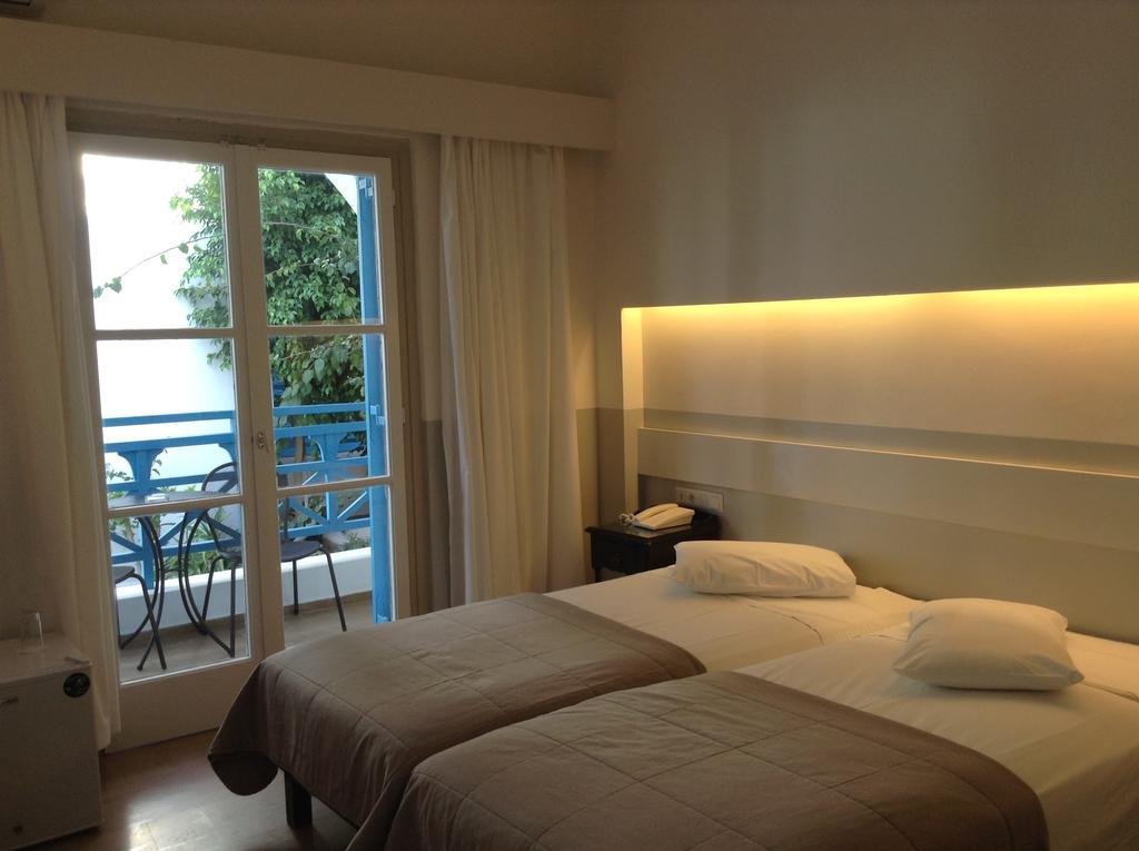 Kamari Beach Hotel Hotel Kamari (Santorini)
