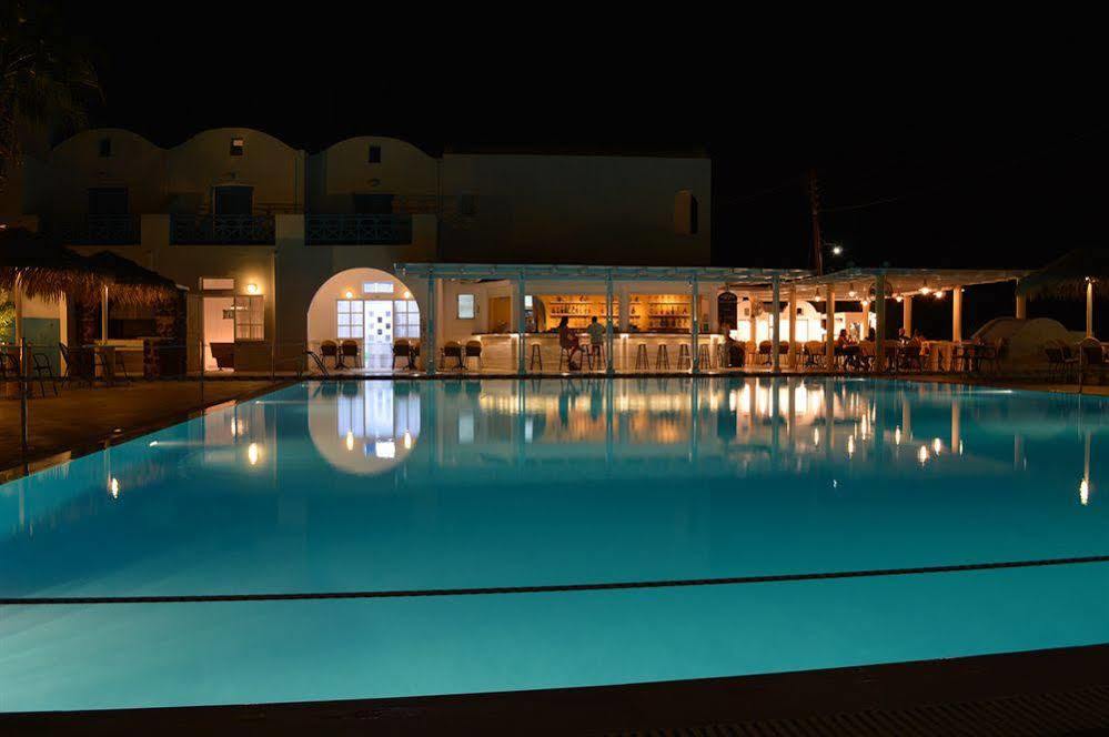 Kamari Beach Hotel Kamari (Santorini)